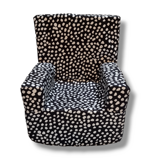 Foam Toddler Chair | White on Black Spot