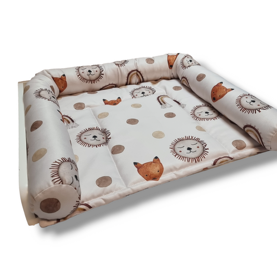 Change Mat Tray & Accessories | Spot The Cubs