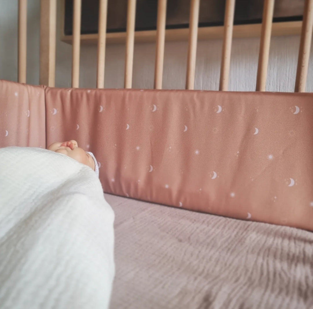 Cot Bumper Stargaze Delicious Monsters